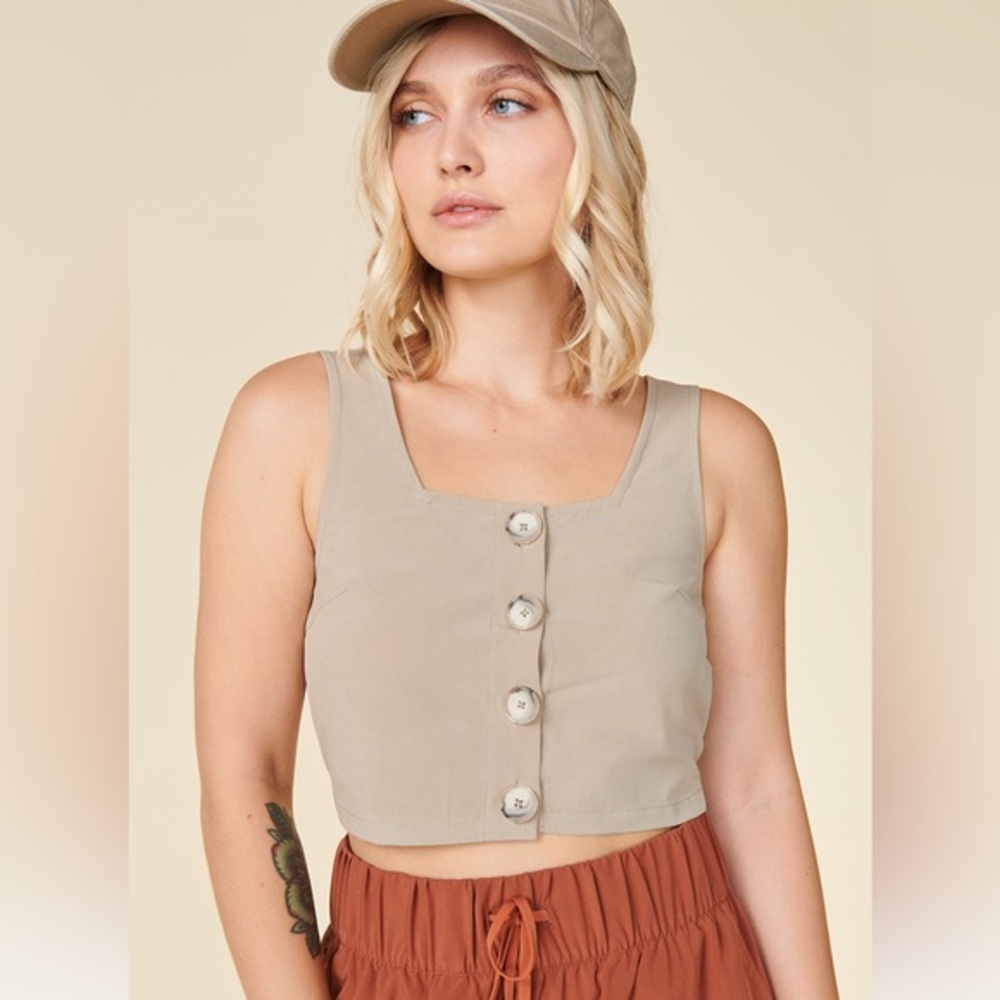 NWT Square Neck Button Front Tank Sz X-Large XL in Taupe Aluminum